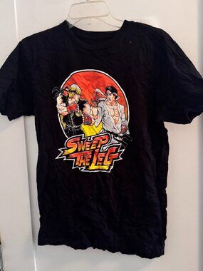 Cobra Kai Sweep The Leg Street Fighter Graphic T-Shirt - Men's Size M - Cotton